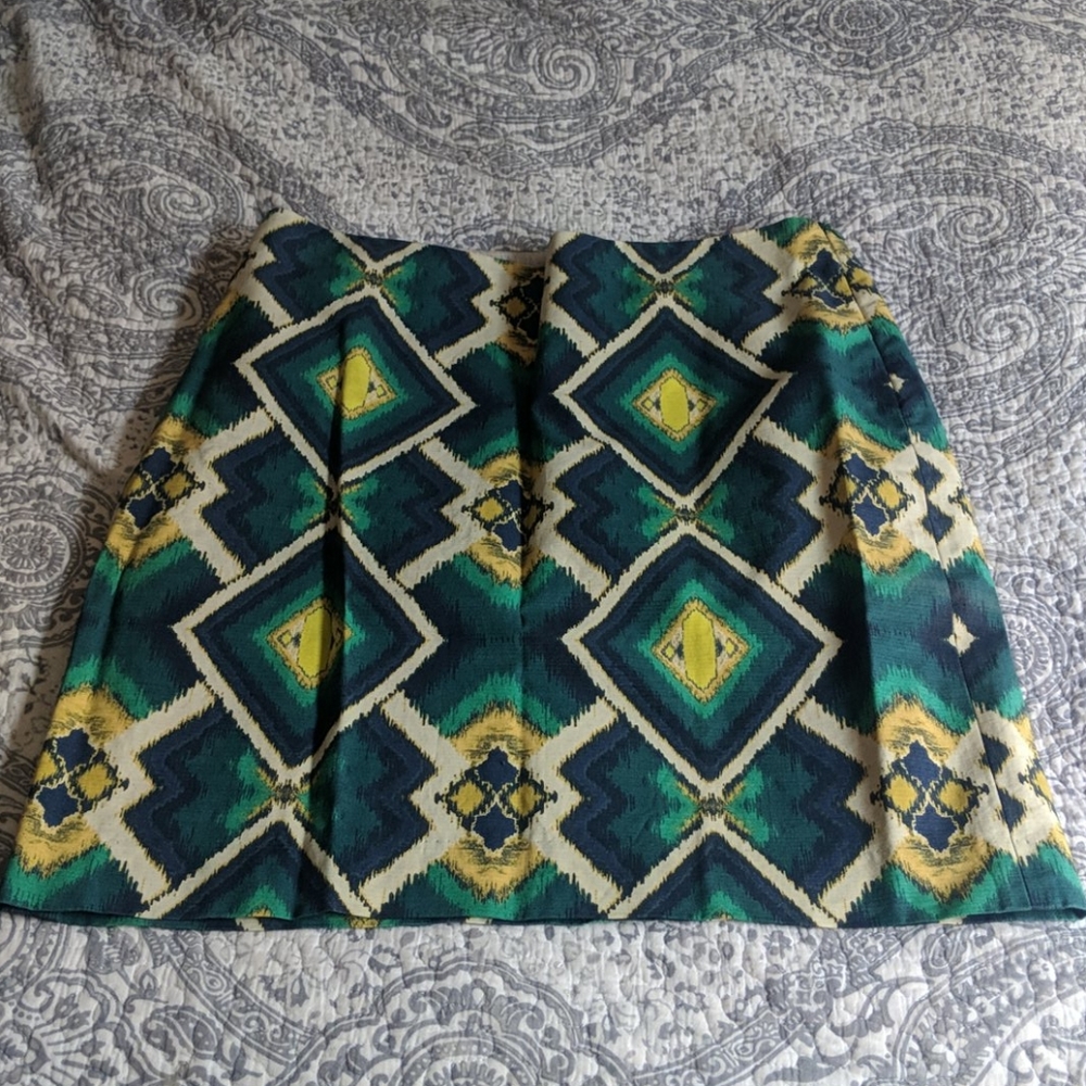 SOLD Ann Taylor patterned pencil skirt